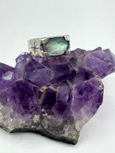 Load image into Gallery viewer, Hand Carved Moonstone Starburst Ring
