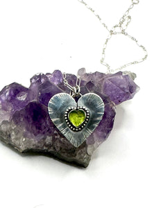 Peridot Lovers Beam Necklace