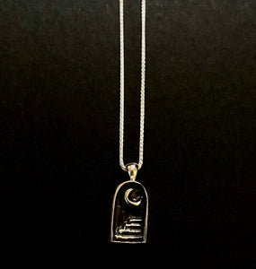 Signature Portal Necklace
